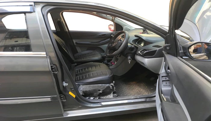 2021 Tata Tiago XT PETROL, Petrol, Manual, 25,798 km, interior