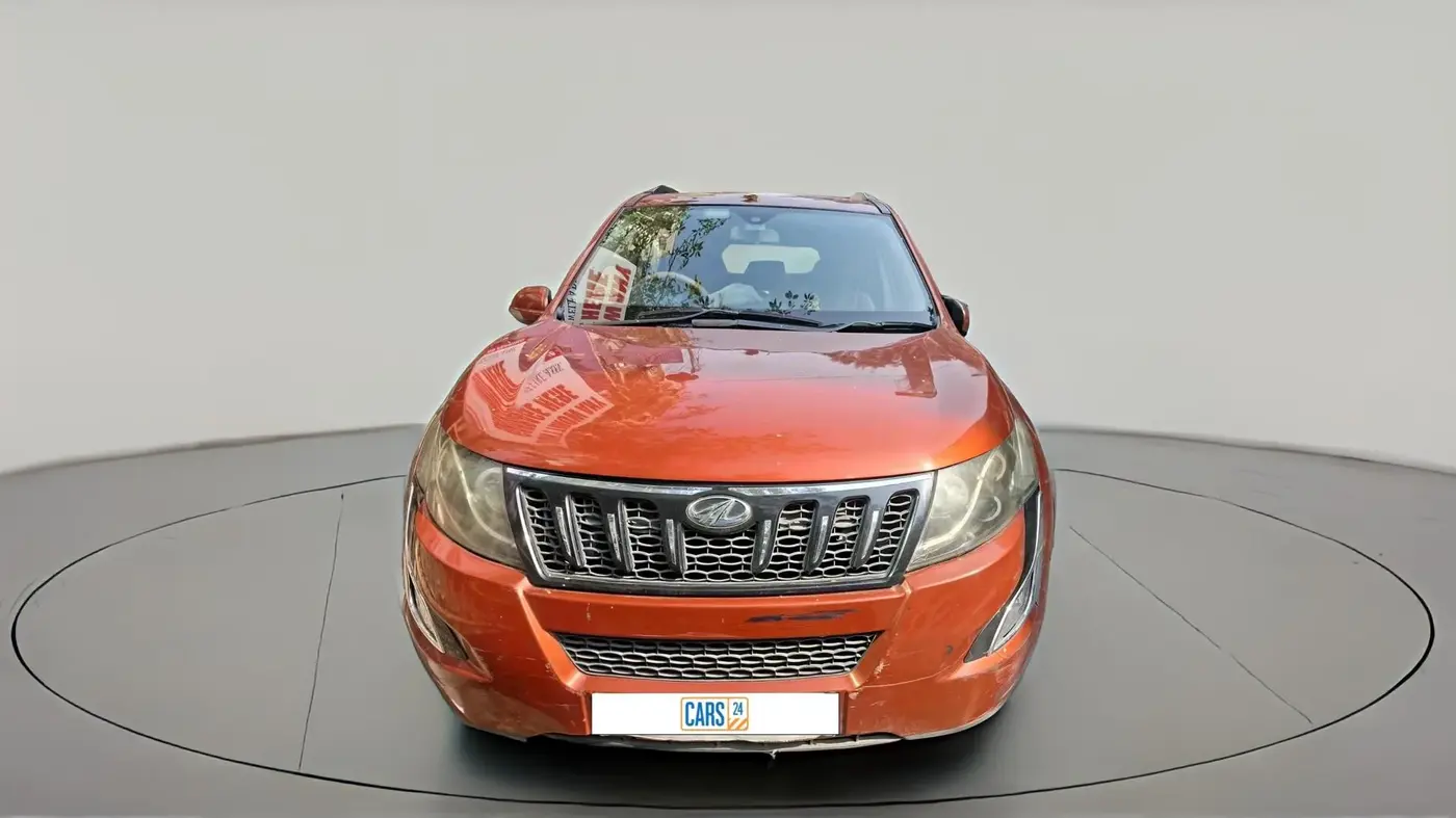 2015 Mahindra XUV500 W8, Diesel, Manual, 1,28,468 km, exterior