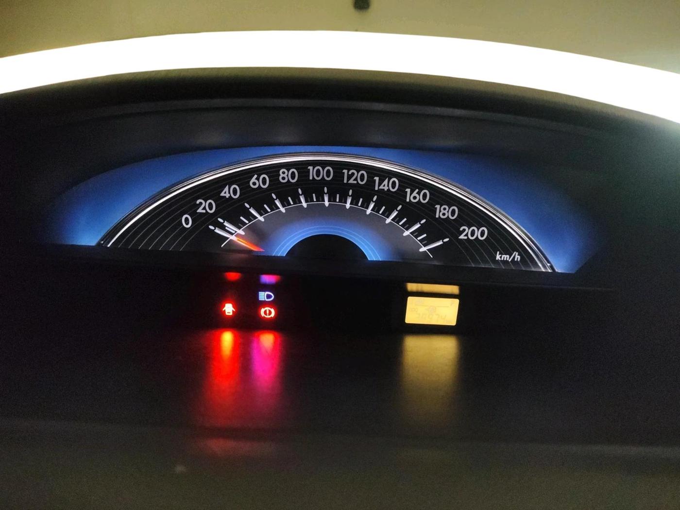 2013 Toyota Etios G, Petrol, Manual, 38,974 km, interior
