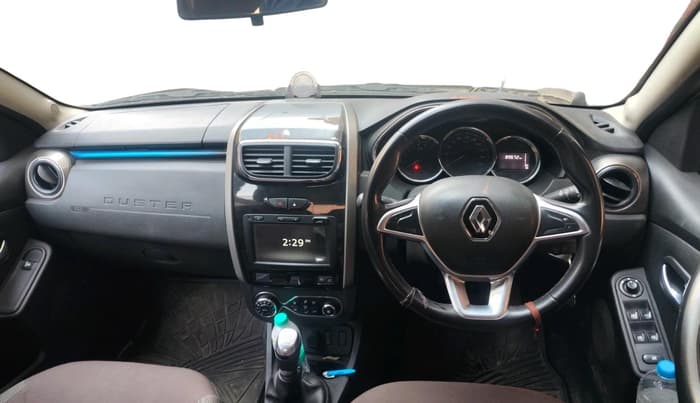 2021 Renault Duster RXZ 1.3 TURBO PETROL MT, Petrol, Manual, 89,572 km, interior