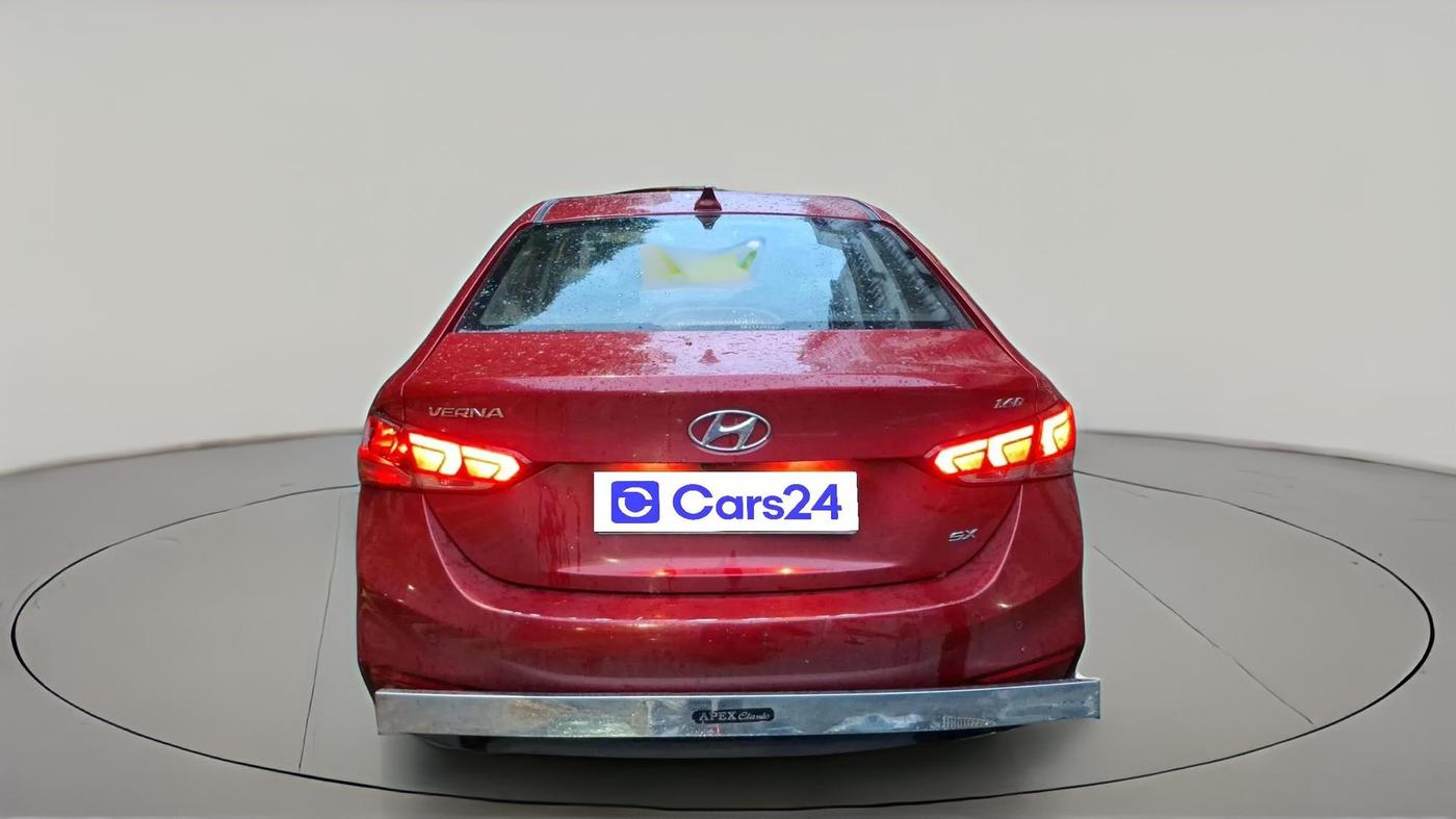 2017 Hyundai Verna 1.6 CRDI SX (O), Diesel, Manual, 53,978 km, exterior