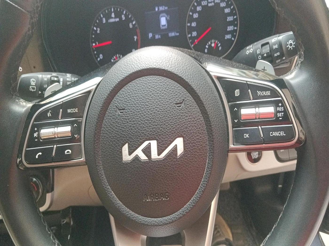2023 KIA SELTOS HTX IVT, Petrol, Automatic, 15,961 km, interior