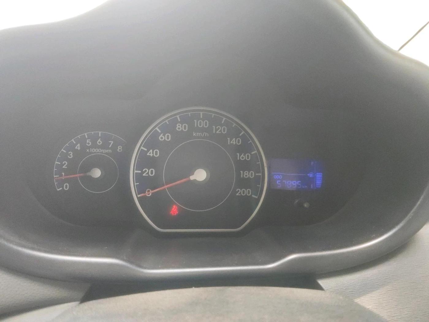 2011 Hyundai i10 SPORTZ 1.2, Petrol, Manual, 57,895 km, interior