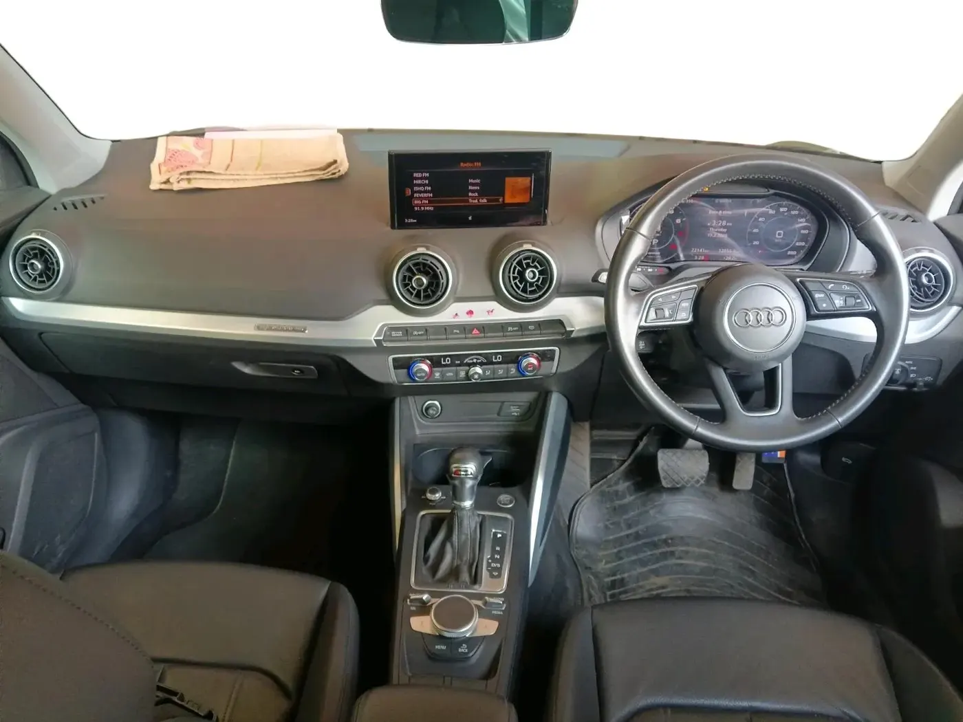 2020 Audi Q2 40 TFSI quattro, Petrol, Automatic, 22,141 km, interior