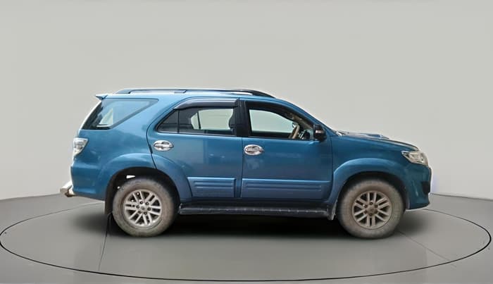 2013 Toyota Fortuner 3.0 4X4 MT, Diesel, Manual, 1,16,470 km, exterior