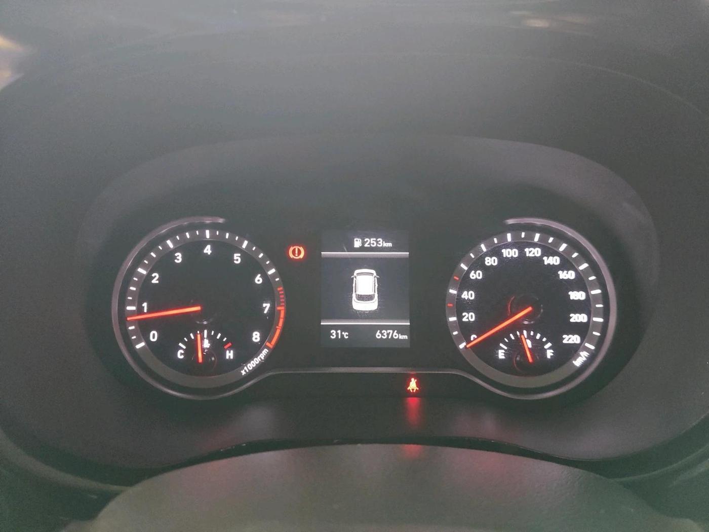 2025 Hyundai GRAND I10 NIOS Sportz (O) 1.2 Kappa VTVT, Petrol, Manual, 6,376 km, interior