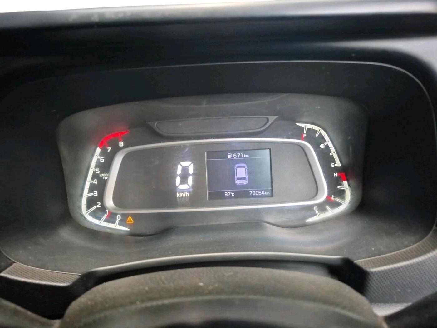 2022 KIA SONET HTK 1.2, Petrol, Manual, 73,054 km, interior