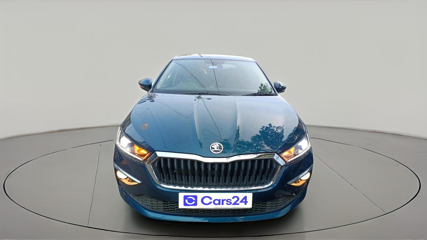 2024 Skoda SLAVIA STYLE 1.0L TSI AT, Petrol, Automatic, 16,638 km, exterior