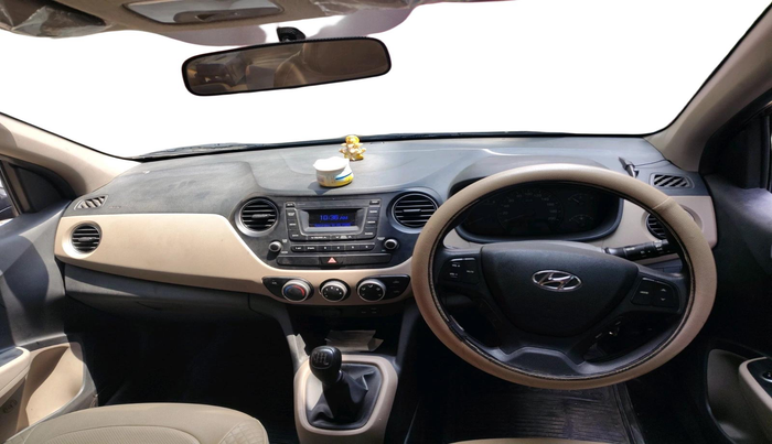 2017 Hyundai Xcent E+, Petrol, Manual, 22,712 km, interior