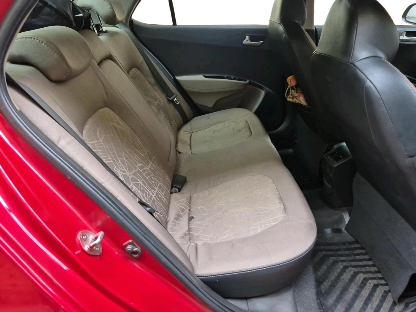 2015 Hyundai Xcent SX 1.2 (O), Petrol, Manual, 98,978 km, interior