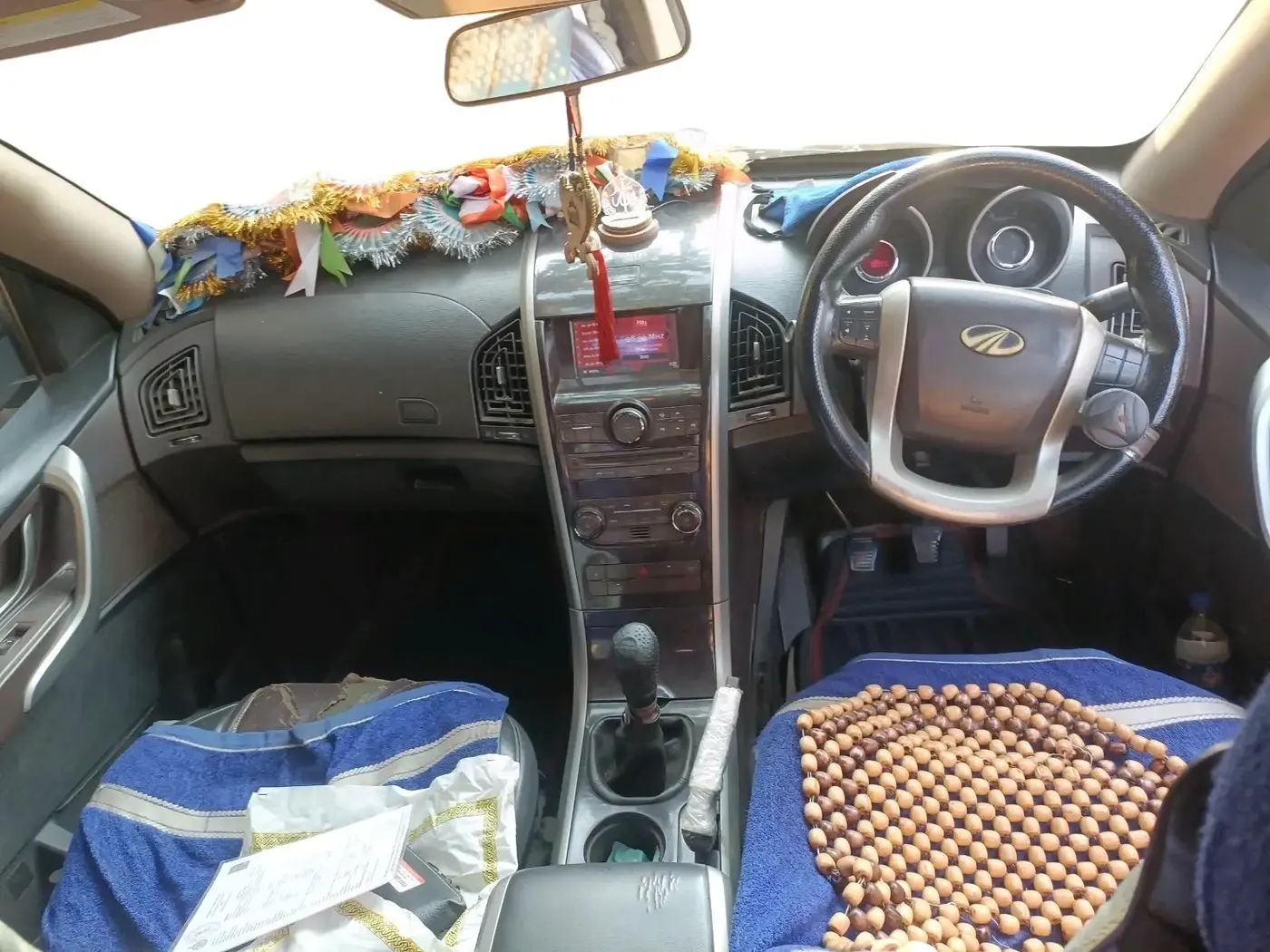 2014 Mahindra XUV500 W8, Diesel, Manual, 79,993 km, interior