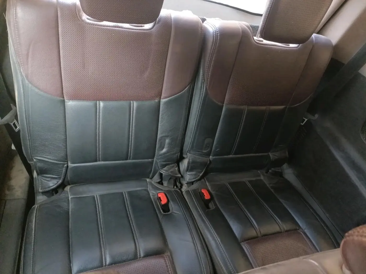 2014 Mahindra XUV500 W8, Diesel, Manual, 79,993 km, interior