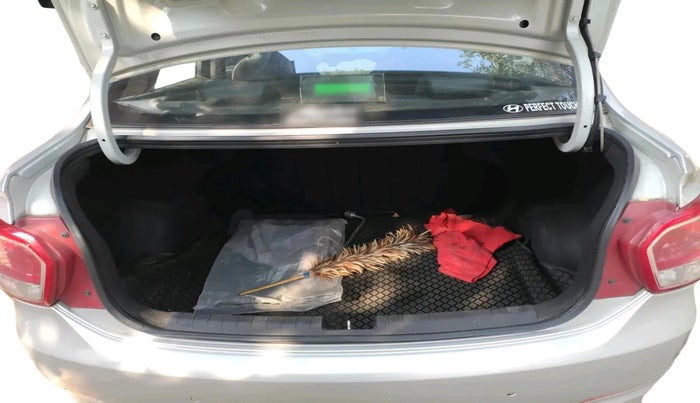 2015 Hyundai Xcent S 1.2, Petrol, Manual, 71,667 km, exterior