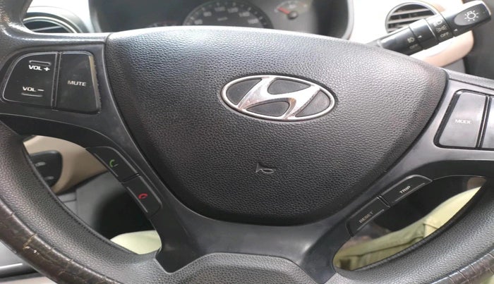 2015 Hyundai Xcent S 1.2, Petrol, Manual, 71,667 km, interior