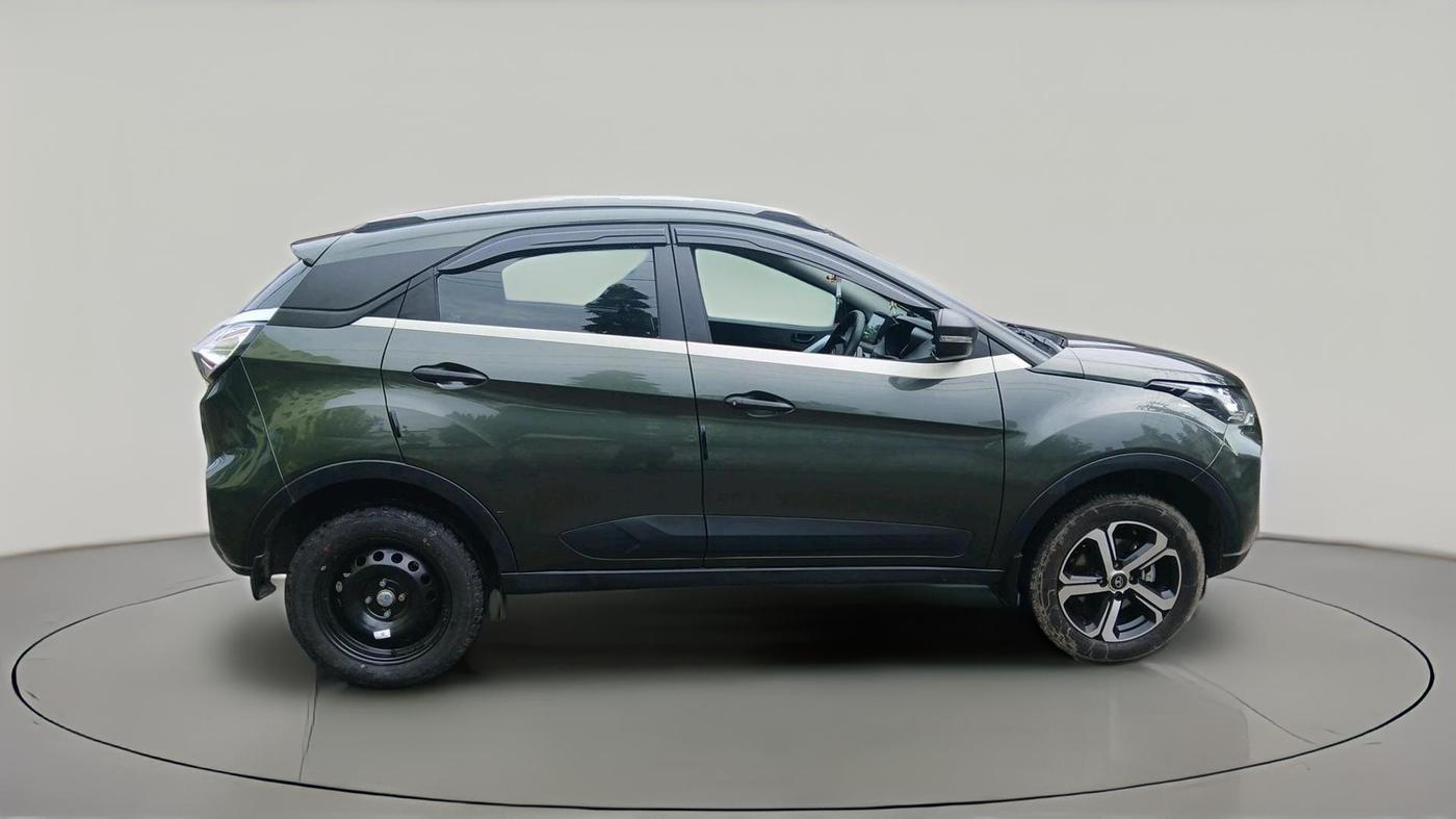 2022 Tata NEXON XM PETROL, Petrol, Manual, 10,571 km, exterior