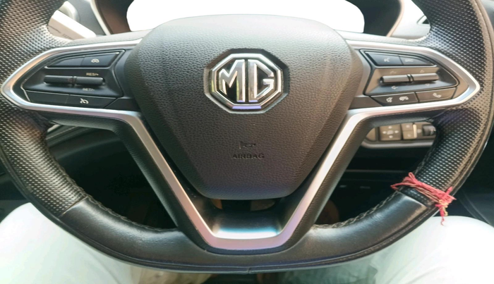 2019 MG HECTOR SMART HYBRID 1.5 PETROL, Petrol, Manual, 28,636 km, interior