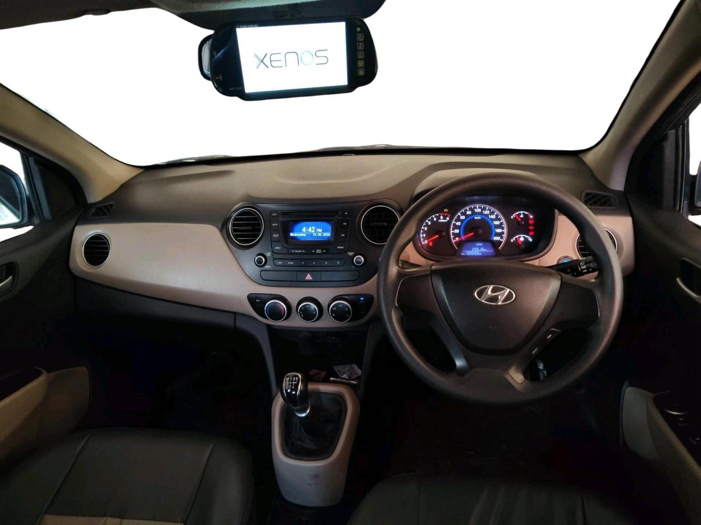 2013 Hyundai Grand i10 SPORTZ 1.1 CRDI, Diesel, Manual, 1,00,002 km, interior