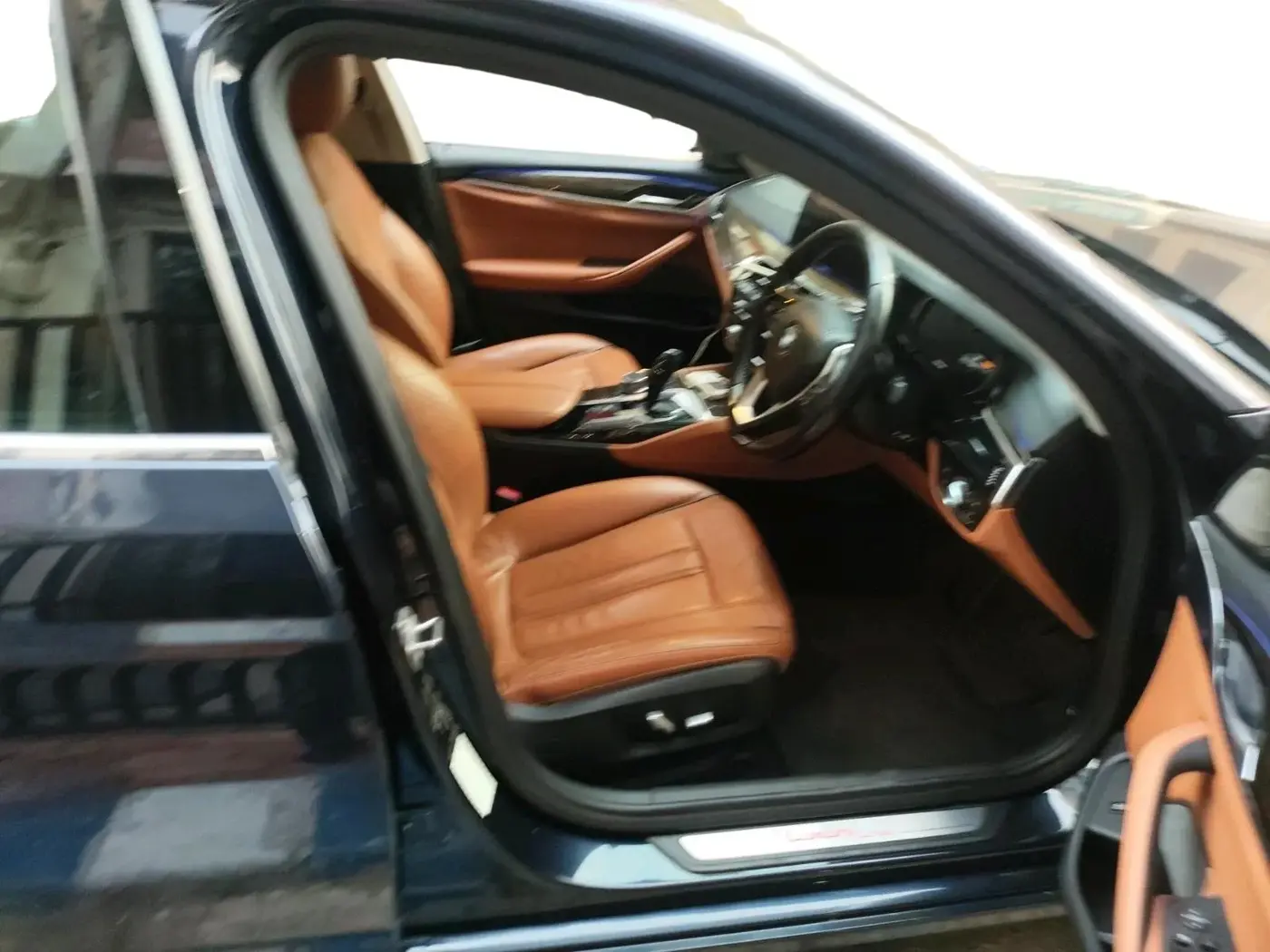 2018 BMW 5 Series 520D LUXURY LINE, Diesel, Automatic, 37,951 km, interior