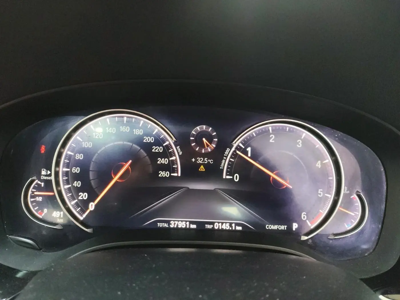 2018 BMW 5 Series 520D LUXURY LINE, Diesel, Automatic, 37,951 km, interior