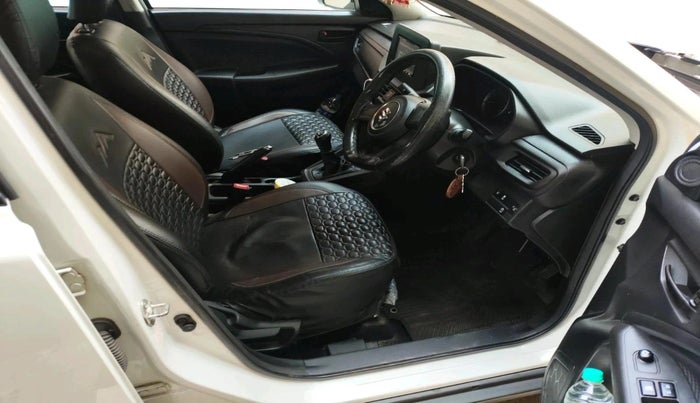 2022 Maruti BREZZA LXI SMART HYBRID, Petrol, Manual, 38,218 km, interior