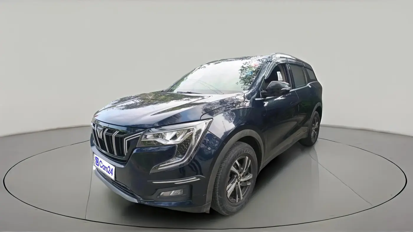 2022 Mahindra XUV700 AX 5 D MT 7 STR, Diesel, Manual, 73,092 km, exterior