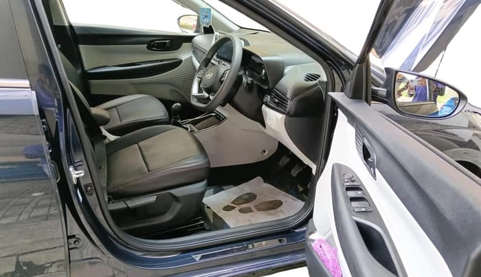 2025 Hyundai NEW I20 SPORTZ 1.2 MT, Petrol, Manual, 2,057 km, interior