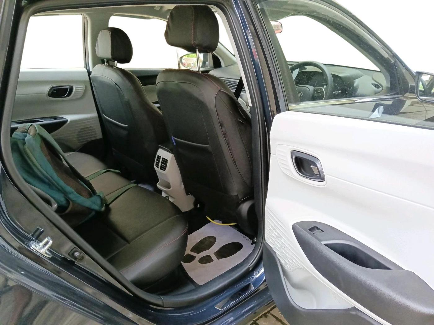2025 Hyundai NEW I20 SPORTZ 1.2 MT, Petrol, Manual, 2,057 km, interior