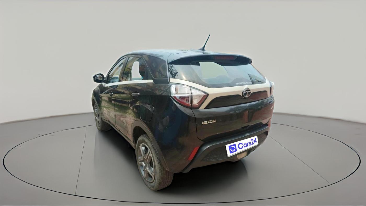 2017 Tata NEXON XM PETROL, Petrol, Manual, 35,322 km, exterior