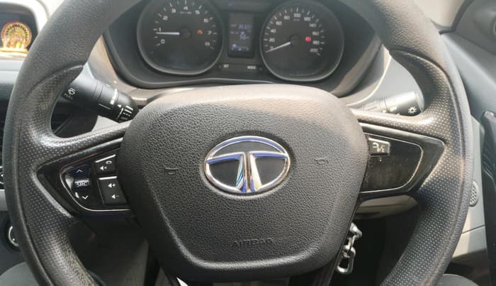 2017 Tata NEXON XM PETROL, Petrol, Manual, 35,322 km, interior