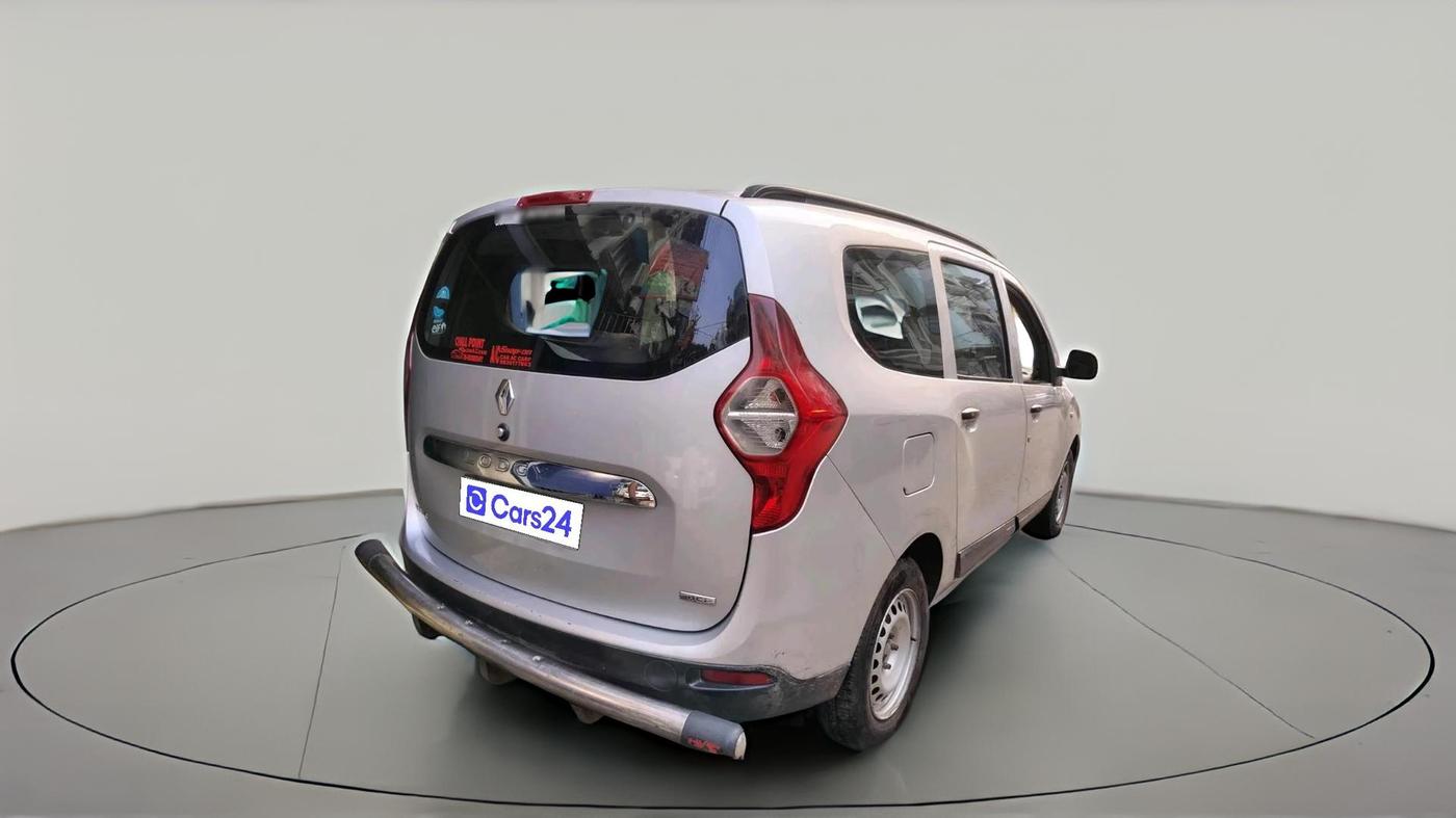 2016 Renault Lodgy 85 PS RXE 7 STR, Diesel, Manual, 1,43,379 km, exterior