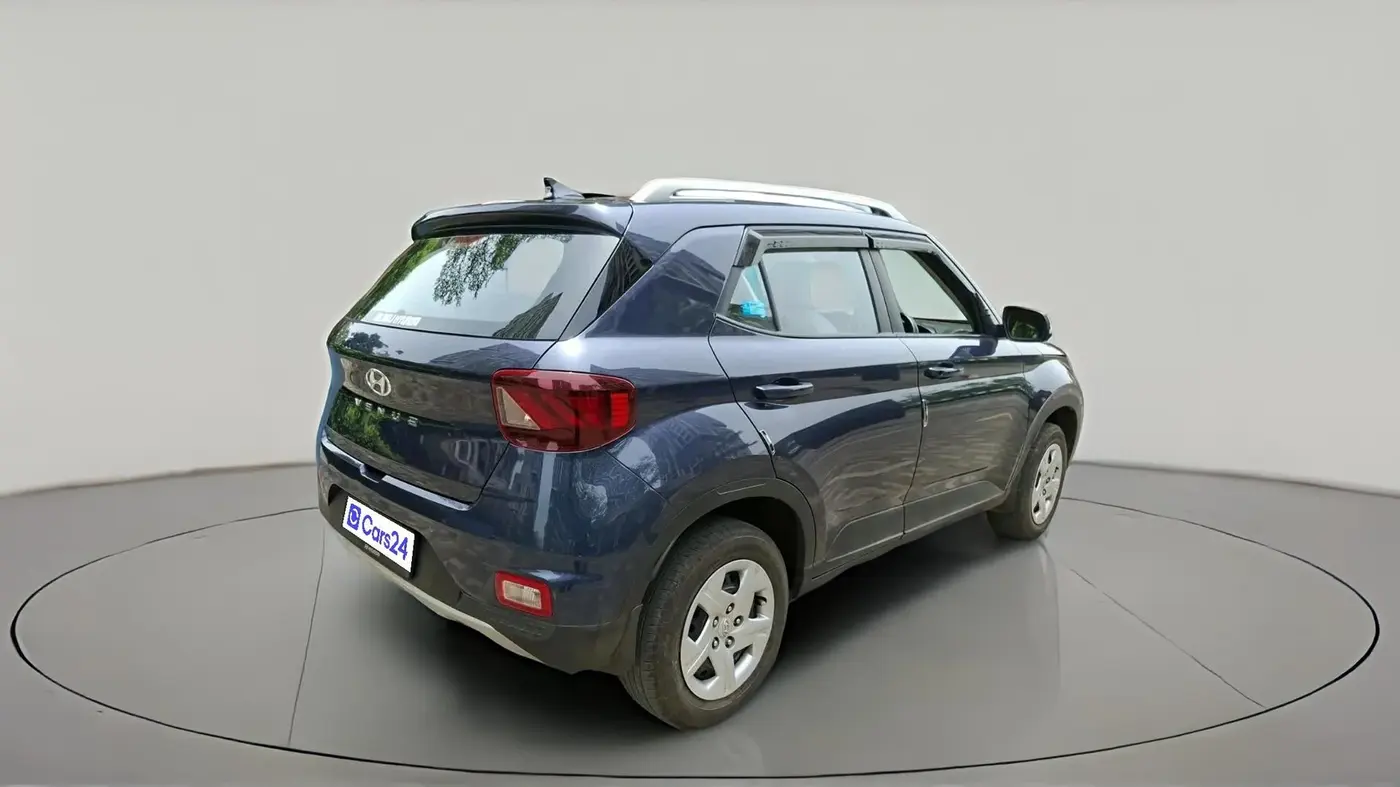 2021 Hyundai VENUE S+ 1.2, Petrol, Manual, 27,454 km, exterior