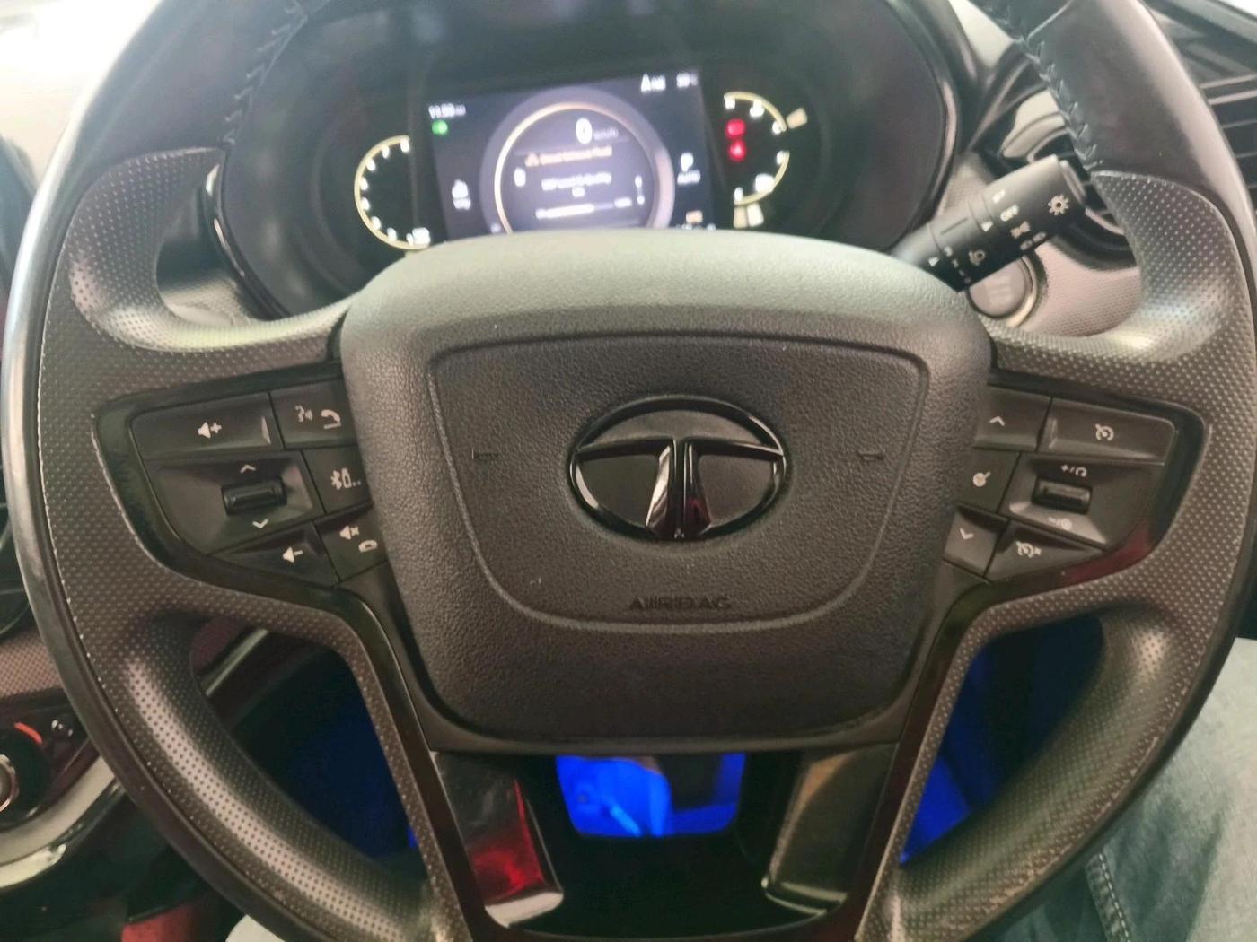 2023 Tata Harrier XZA PLUS RED DARK EDITION , Diesel, Automatic, 40,600 km, interior