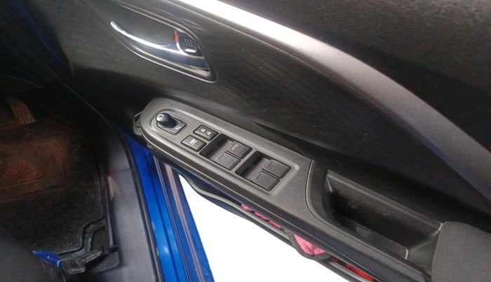 2025 Maruti Swift ZXi Plus, Petrol, Manual, 4,896 km, interior