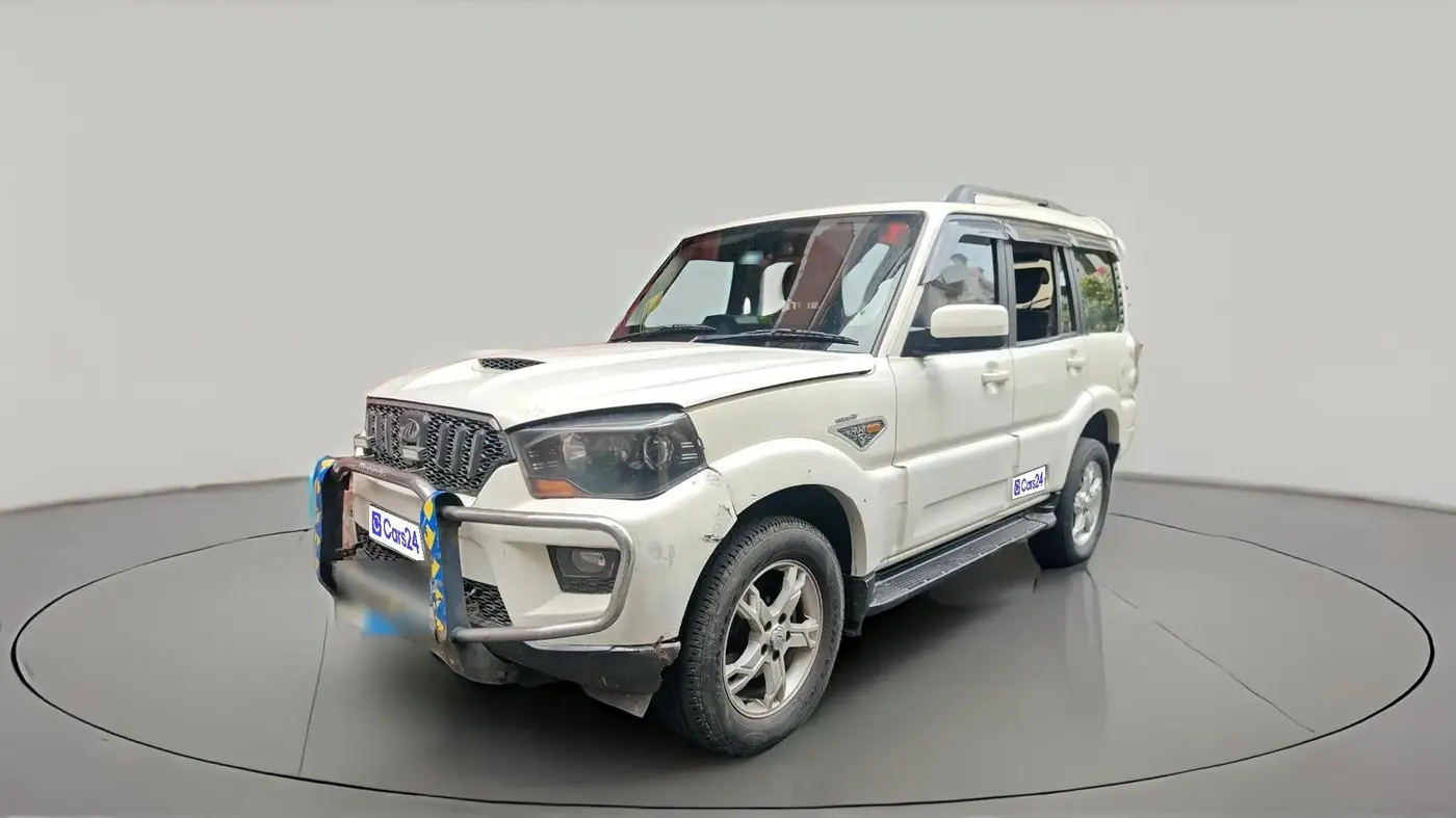 2016 Mahindra Scorpio S10, Diesel, Manual, 2,61,455 km, exterior