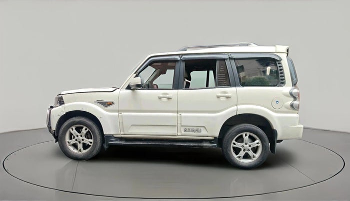 2016 Mahindra Scorpio S10, Diesel, Manual, 2,61,455 km, exterior