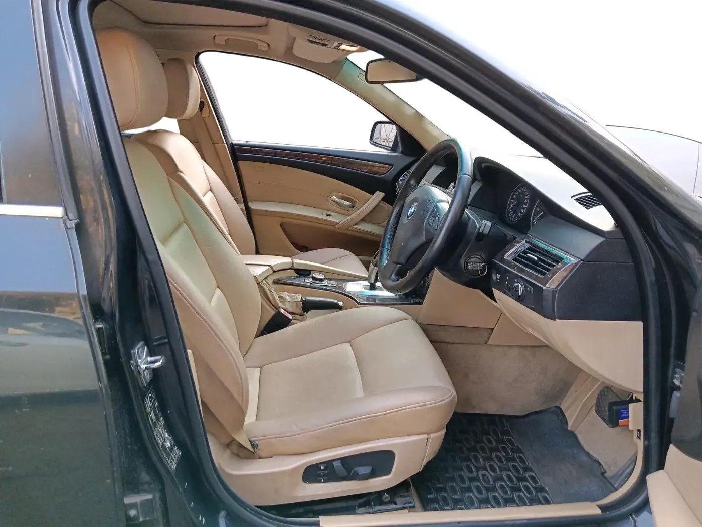 2009 BMW 5 Series 520D, Diesel, Automatic, 64,824 km, interior