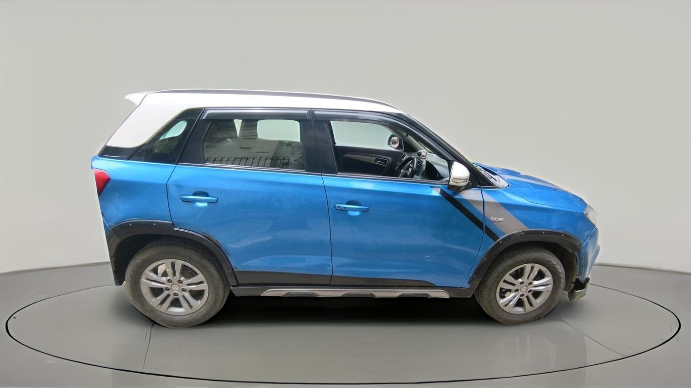 2017 Maruti Vitara Brezza ZDI PLUS DUAL TONE, Diesel, Manual, 1,78,163 km, exterior