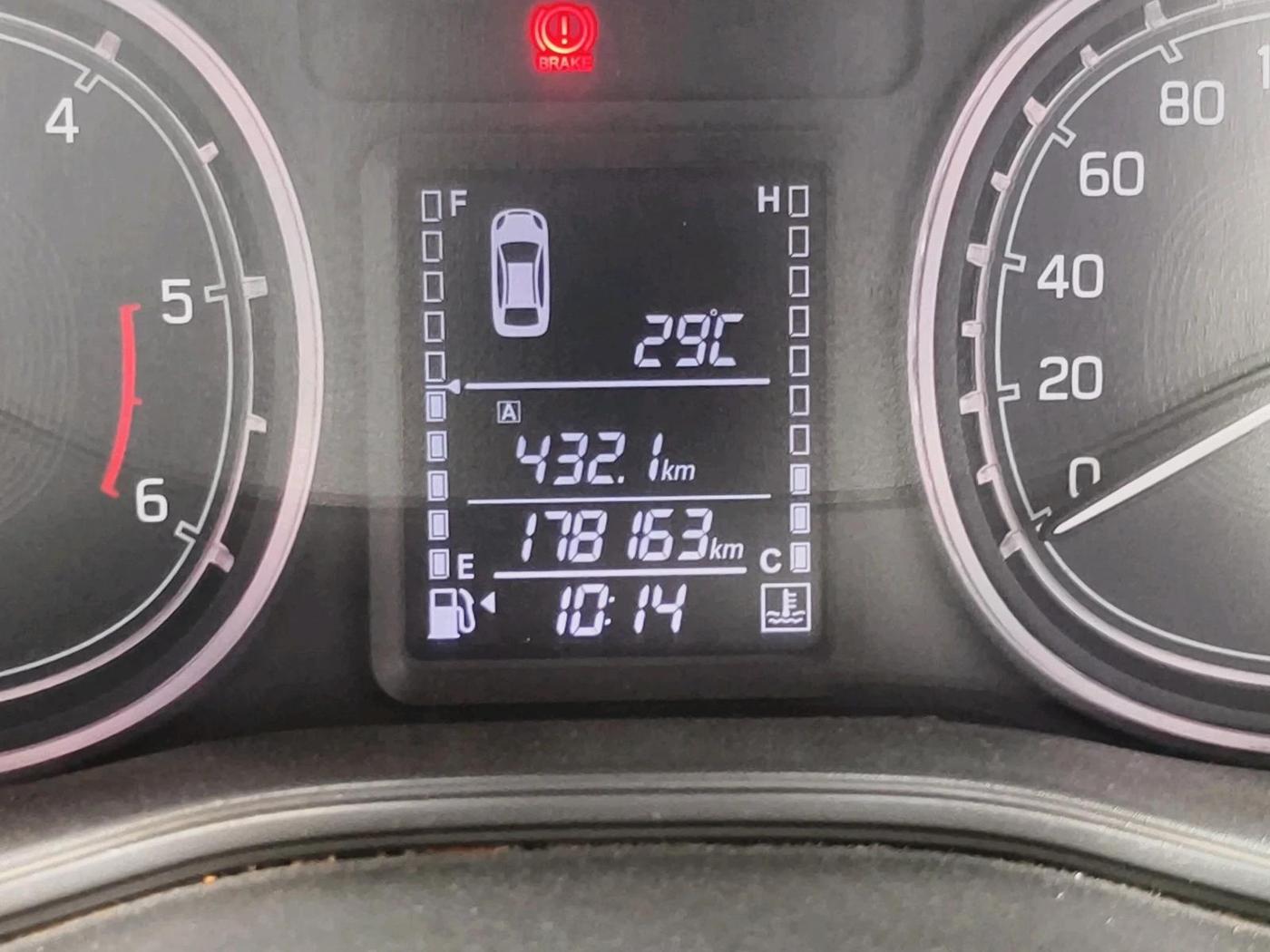 2017 Maruti Vitara Brezza ZDI PLUS DUAL TONE, Diesel, Manual, 1,78,163 km, interior