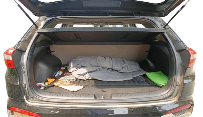 2017 Hyundai Creta SX PLUS 1.6 PETROL, Petrol, Manual, 76,337 km, exterior