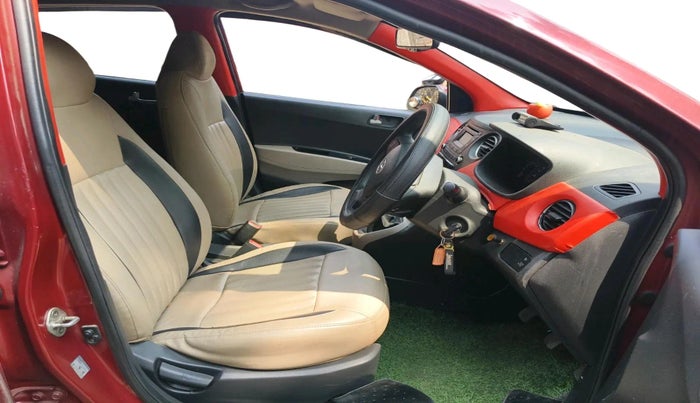 2016 Hyundai Grand i10 SPORTZ 1.2 KAPPA VTVT, Petrol, Manual, 33,368 km, interior