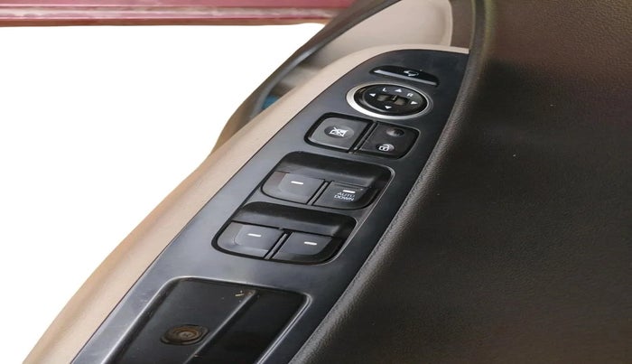 2016 Hyundai Grand i10 SPORTZ 1.2 KAPPA VTVT, Petrol, Manual, 33,368 km, interior