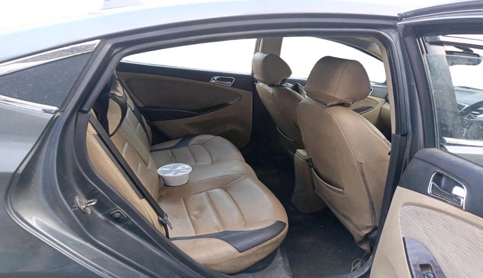 2012 Hyundai Verna FLUIDIC 1.6 CRDI SX, Diesel, Manual, 64,312 km, interior