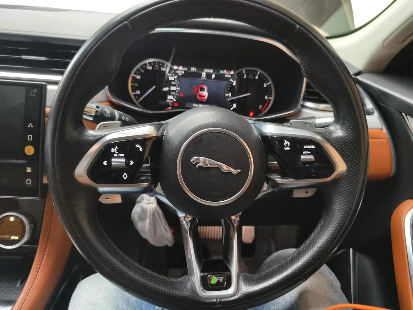 2022 Jaguar F- PACE S R-DYNAMIC 250P, Petrol, Automatic, 25,258 km, interior