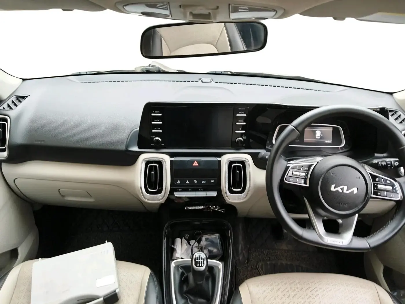 2024 KIA SONET HTX 1.0 TURBO PETROL IMT, Petrol, Manual, 18,000 km, interior