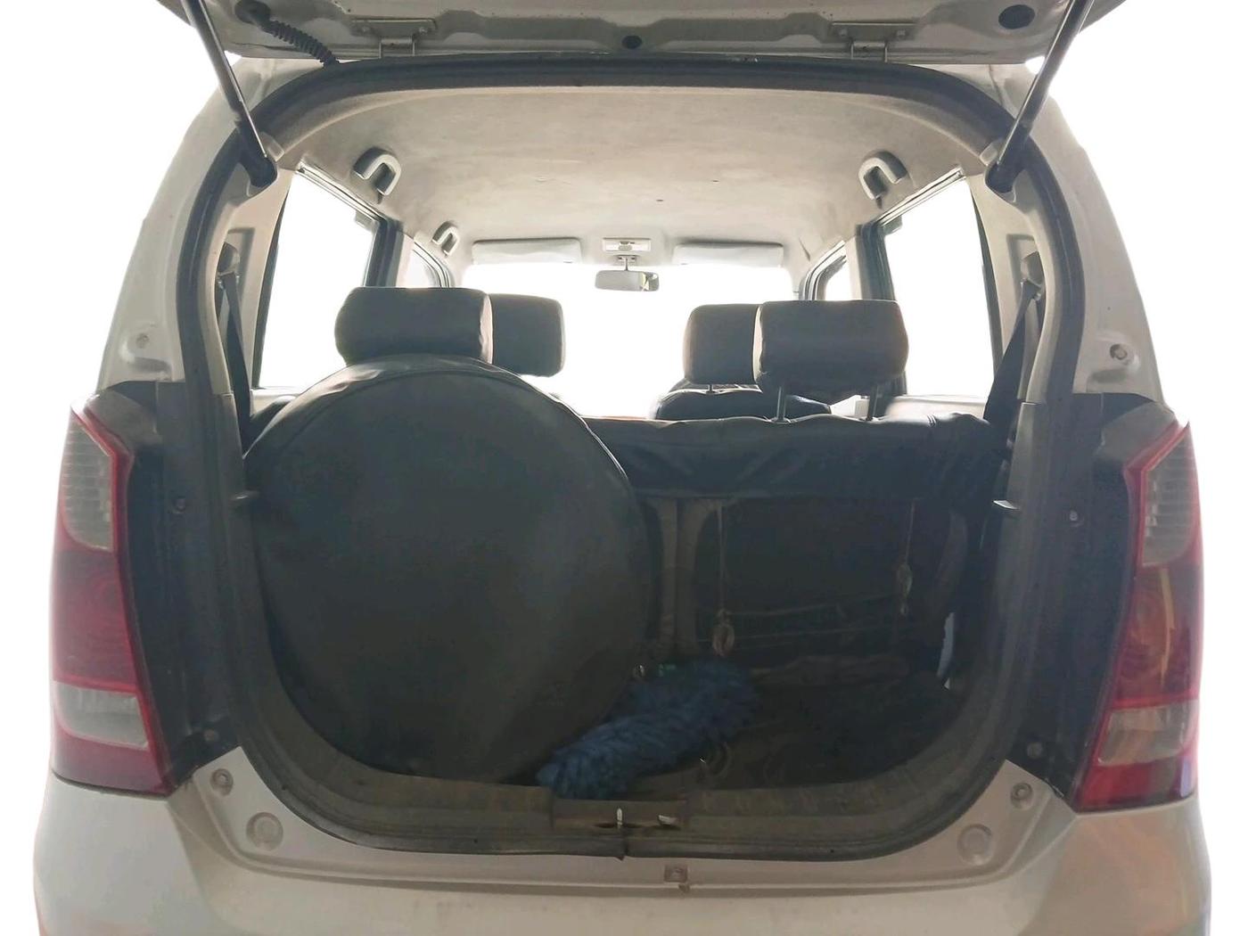 2011 Maruti Wagon R 1.0 LXI, Petrol, Manual, 75,965 km, exterior