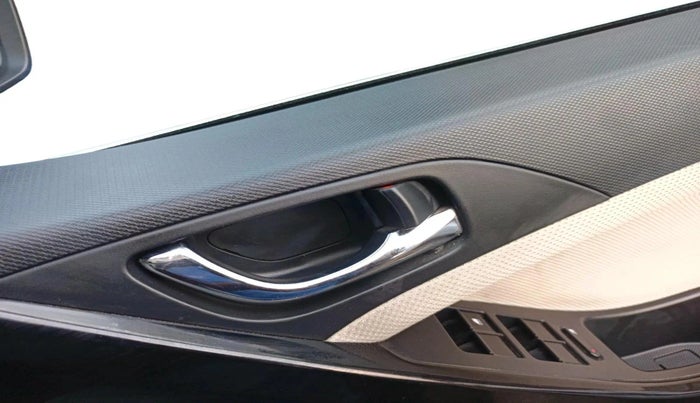 2021 Tata NEXON XZ PLUS PETROL SUNROOF, Petrol, Manual, 15,285 km, interior