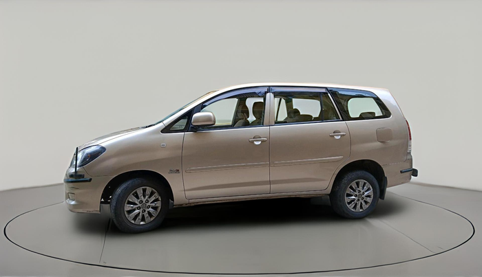 2011 Toyota Innova 2.5 G4 8 STR, Diesel, Manual, 51,074 km, exterior