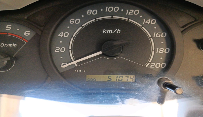 2011 Toyota Innova 2.5 G4 8 STR, Diesel, Manual, 51,074 km, interior