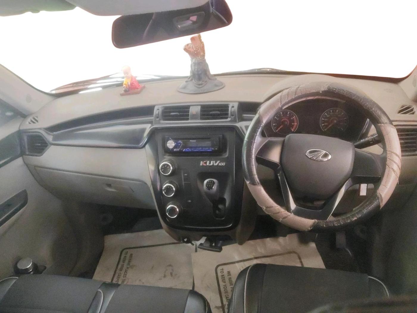 2017 Mahindra Kuv100 K4 6 STR, Petrol, Manual, 77,404 km, interior