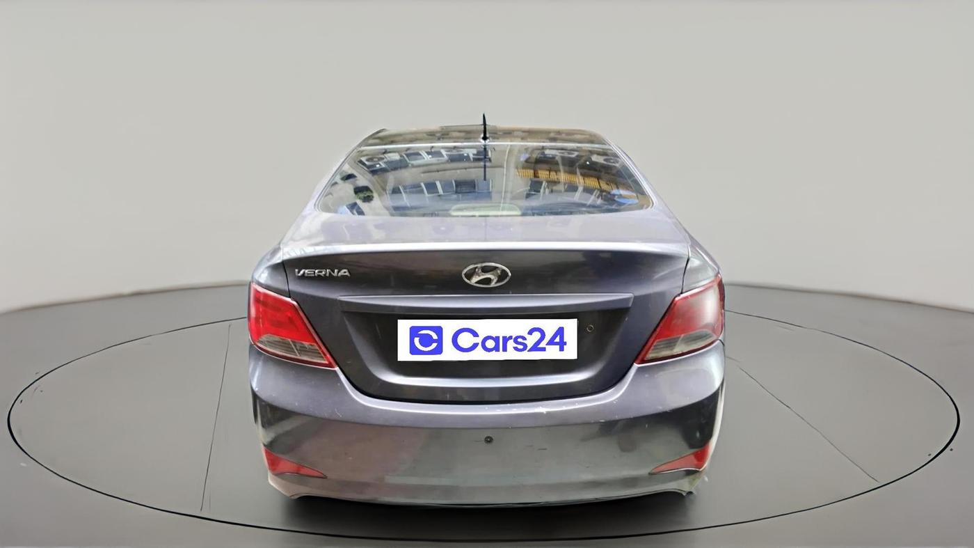 2016 Hyundai Verna FLUIDIC 1.4 CRDI 4S, Diesel, Manual, 1,18,596 km, exterior